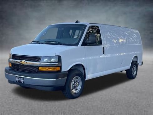 New 2025 Chevrolet Express 3500 Extended w/ Driver Convenience Package RWD image 17