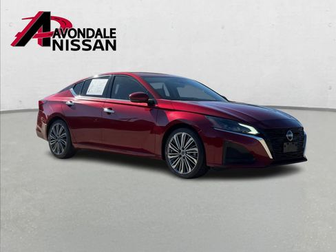 Certified 2023 Nissan Altima 2.5 SL image 9