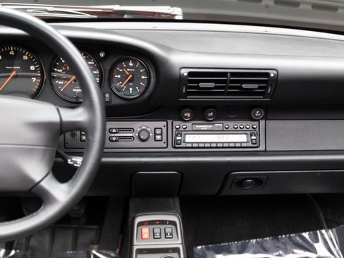 Used 1997 Porsche 911 Carrera RWD image 8