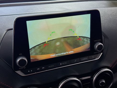 Used 2024 Nissan Sentra SR image 3