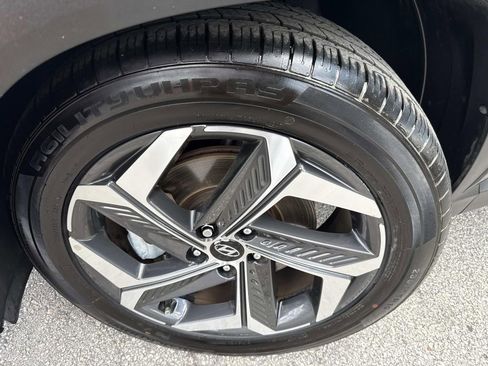 Used 2022 Hyundai Tucson SEL w/ Convenience Package FWD image 10
