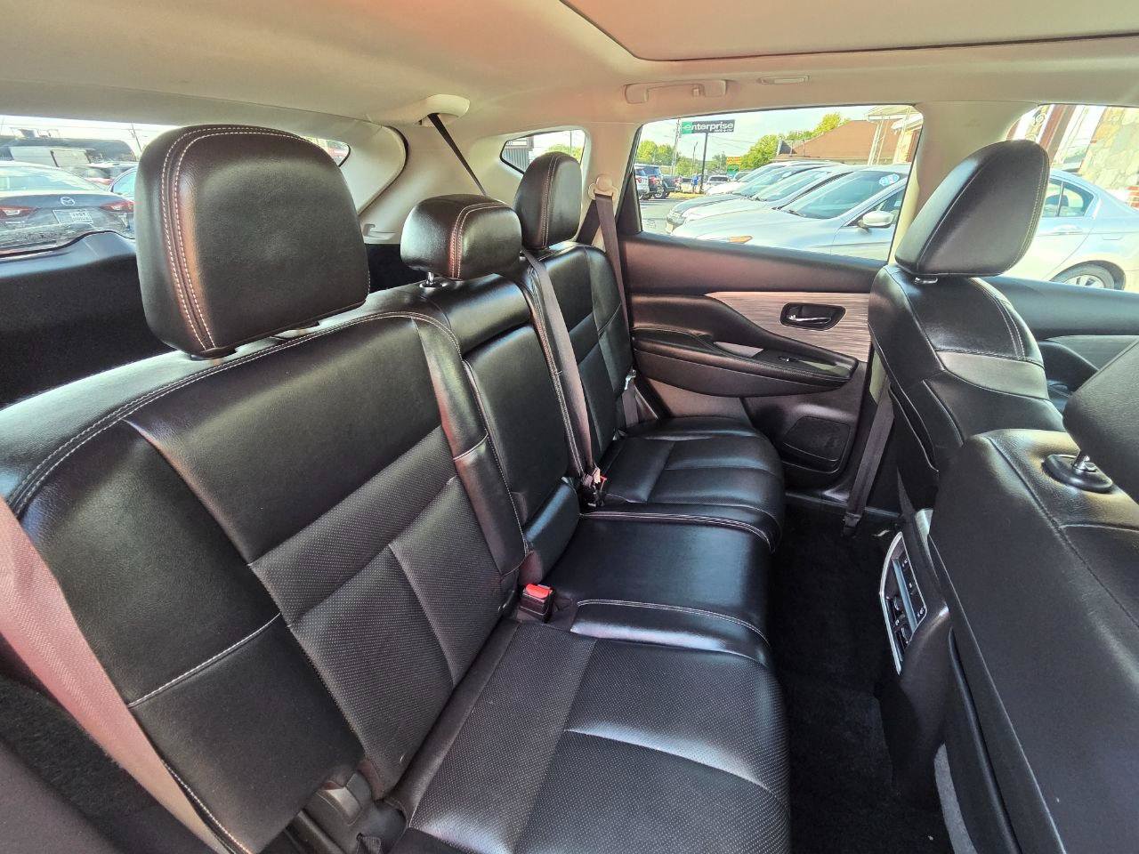 Used 2018 Nissan Murano Platinum w/ Cargo Package FWD image 17
