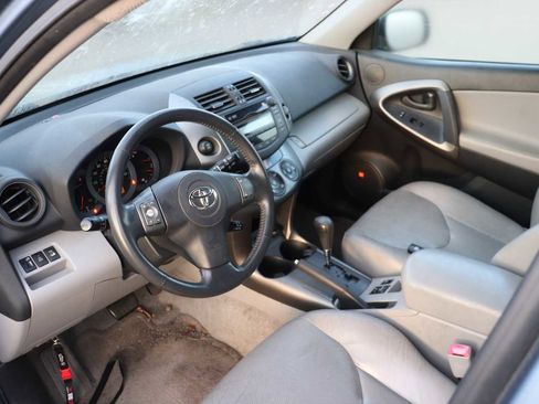 Used 2010 Toyota RAV4 Limited image 10