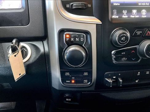 Used 2017 RAM 1500 Big Horn AWD/4WD image 15