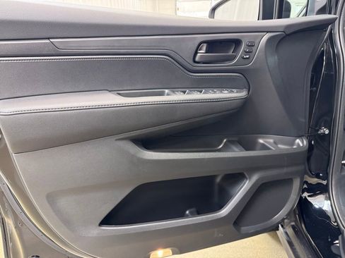 New 2026 Honda Odyssey EX-L image 8