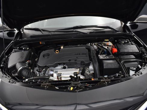 Used 2021 Chevrolet Malibu LS image 21