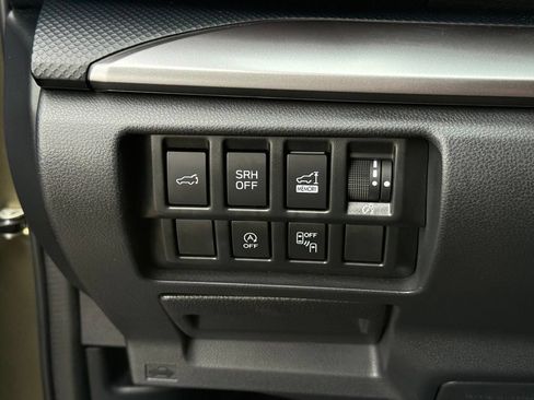 Used 2023 Subaru Forester Premium AWD/4WD image 16