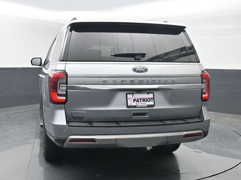 Used 2023 Ford Expedition Limited RWD image 4