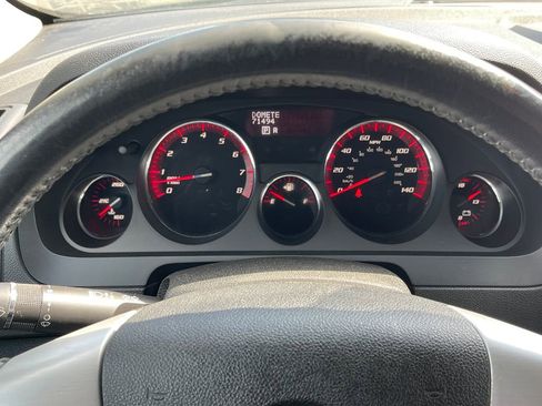 Used 2012 GMC Acadia SLE FWD image 23
