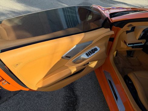 Used 2022 Chevrolet Corvette Stingray Premium Conv w/ Z51 Performance Package image 12