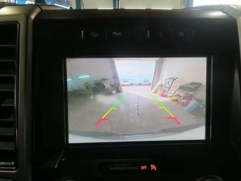 Used 2017 Ford F150 Lariat w/ Equipment Group 502A Luxury image 43