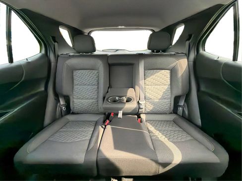 Used 2019 Chevrolet Equinox LT AWD/4WD image 14