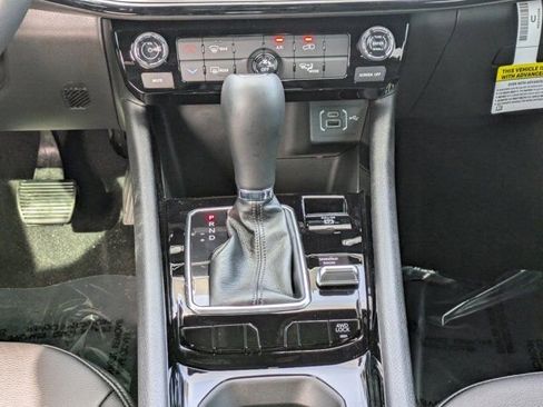 New 2026 Jeep Compass Latitude AWD/4WD image 17