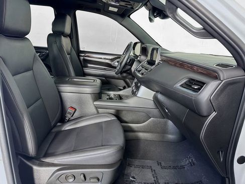 Used 2023 Chevrolet Tahoe Z71 w/ Off-Road Capability Package image 35