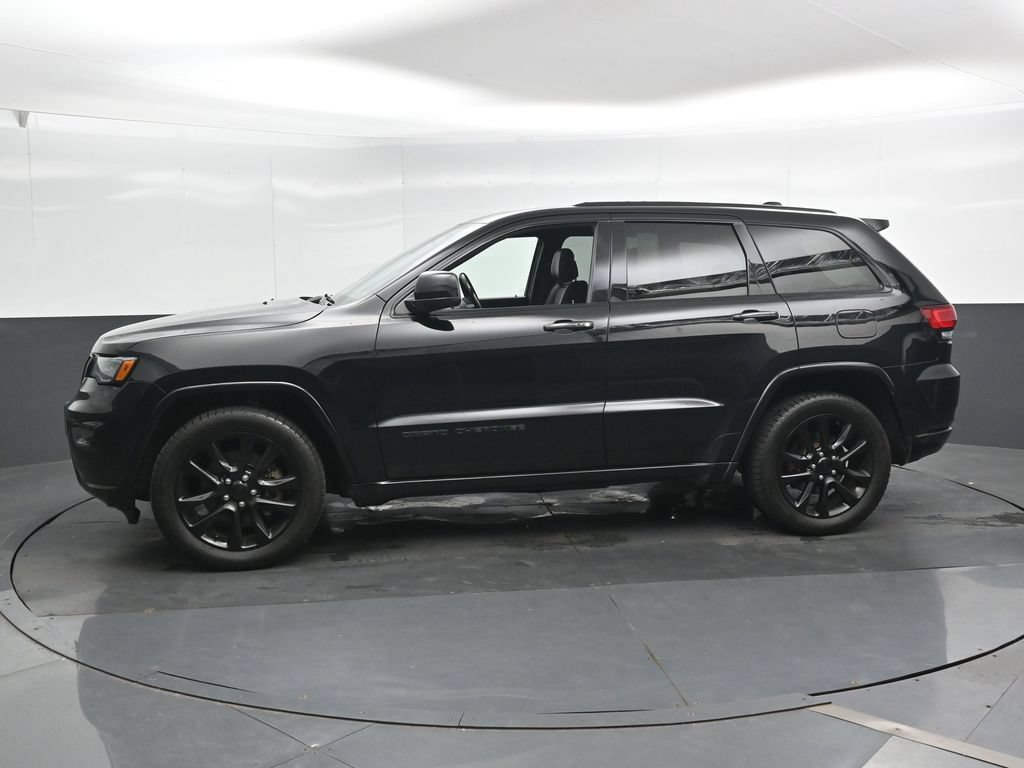 Used 2021 Jeep Grand Cherokee Laredo X AWD/4WD image 10
