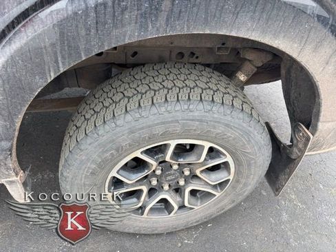 Used 2022 Ford F150 XLT w/ Equipment Group 302A High image 9