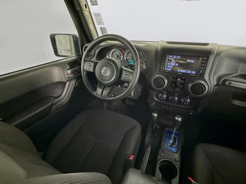 Used 2018 Jeep Wrangler Unlimited Sport w/ Quick Order Package 24W image 11