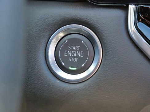 New 2026 GMC Canyon Elevation w/ Convenience Package image 52