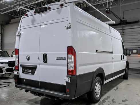 Used 2023 RAM ProMaster 3500 w/ Interior LED Lighting Group image 6