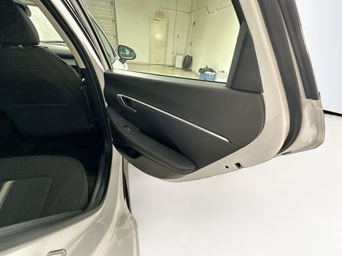 Used 2025 Hyundai Sonata SEL image 28