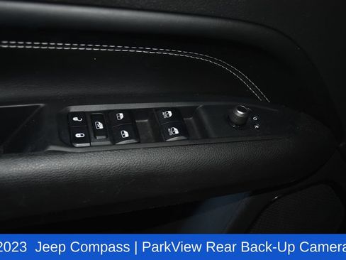 Used 2023 Jeep Compass Limited AWD/4WD image 23
