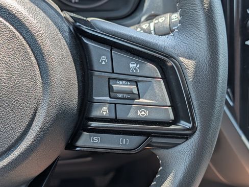 Certified 2025 Subaru Forester Premium AWD/4WD image 30