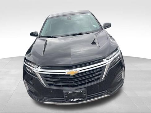 Used 2024 Chevrolet Equinox LT image 3