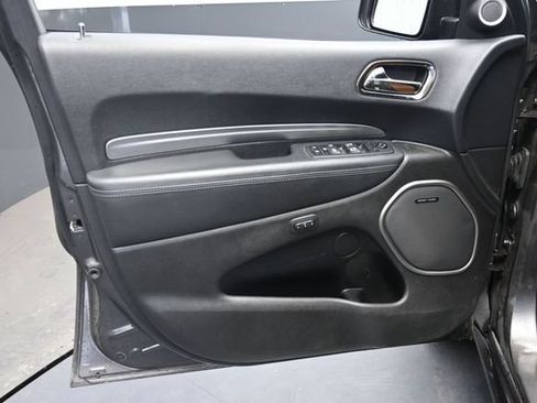 Used 2019 Dodge Durango R/T w/ Technology Group RWD image 12