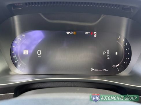 Used 2023 Volvo XC40 B4 Plus w/ Protection Package Premier FWD image 21