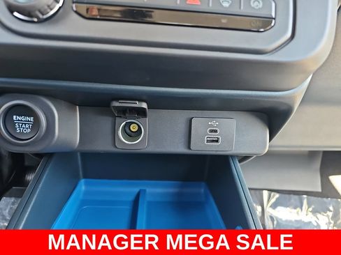 New 2026 Ford Maverick XLT w/ XLT Luxury Package FWD image 24