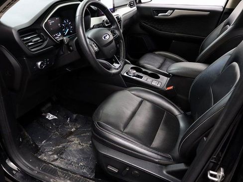 Used 2020 Ford Escape SEL image 10