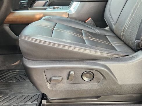 Used 2024 Chevrolet Silverado 2500 High Country w/ High Country Premium Package AWD/4WD image 23