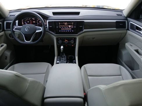 Used 2022 Volkswagen Atlas SE FWD image 20