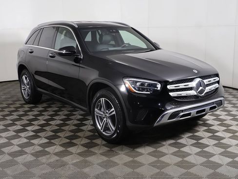 Used 2022 Mercedes-Benz GLC 300 GLC 300 image 2