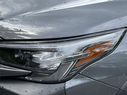 Certified 2025 Subaru Outback Limited AWD/4WD image 9