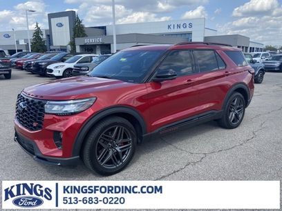Used 2025 Ford Explorer ST