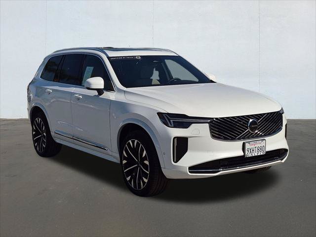 Certified 2026 Volvo XC90 B6 Plus AWD/4WD image 3