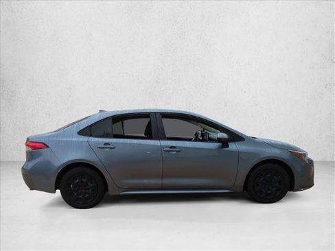 Certified 2021 Toyota Corolla LE image 4