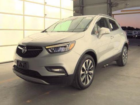 Used 2020 Buick Encore Essence AWD/4WD image 18