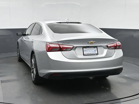 Used 2022 Chevrolet Malibu LT FWD image 5