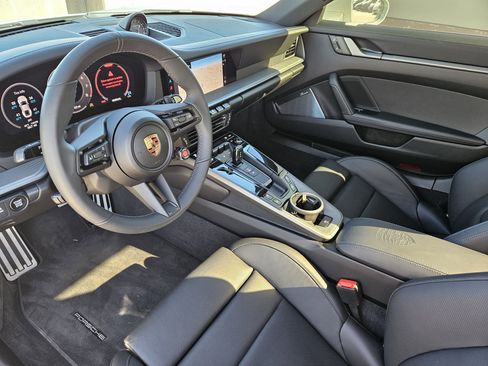 Certified 2025 Porsche 911 Carrera S image 4