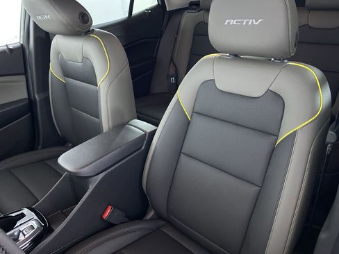 New 2026 Chevrolet Trax ACTIV w/ Driver Confidence Package image 10