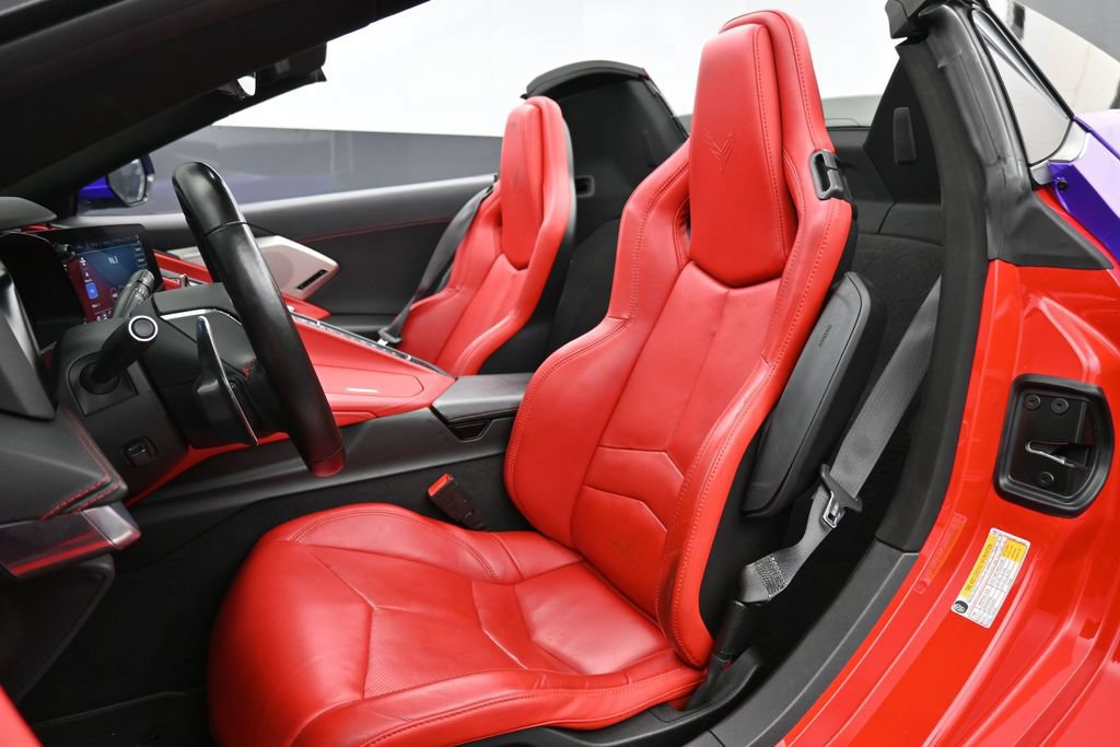 Used 2021 Chevrolet Corvette Stingray Preferred Conv w/ Z51 Performance Package RWD image 12