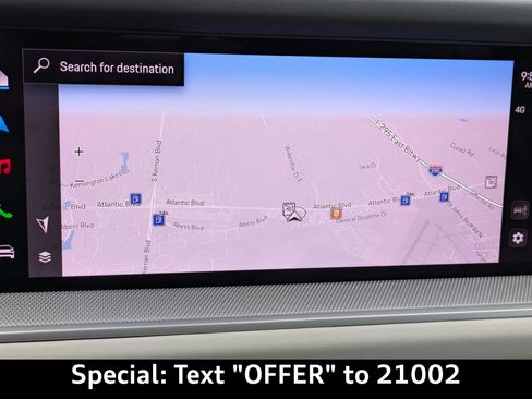 Used 2025 Porsche Cayenne image 26