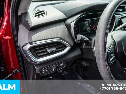 Used 2021 Chevrolet TrailBlazer LT w/ Convenience Package image 38
