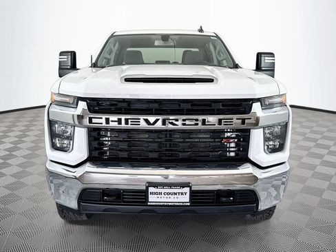 Used 2023 Chevrolet Silverado 2500 LT AWD/4WD image 2