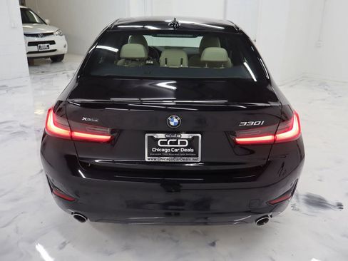 Used 2020 BMW 330i xDrive Sedan w/ Convenience Package AWD/4WD image 7