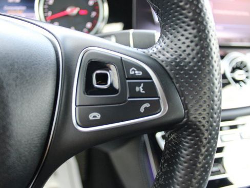 Used 2018 Mercedes-Benz E 400 4MATIC Cabriolet image 25