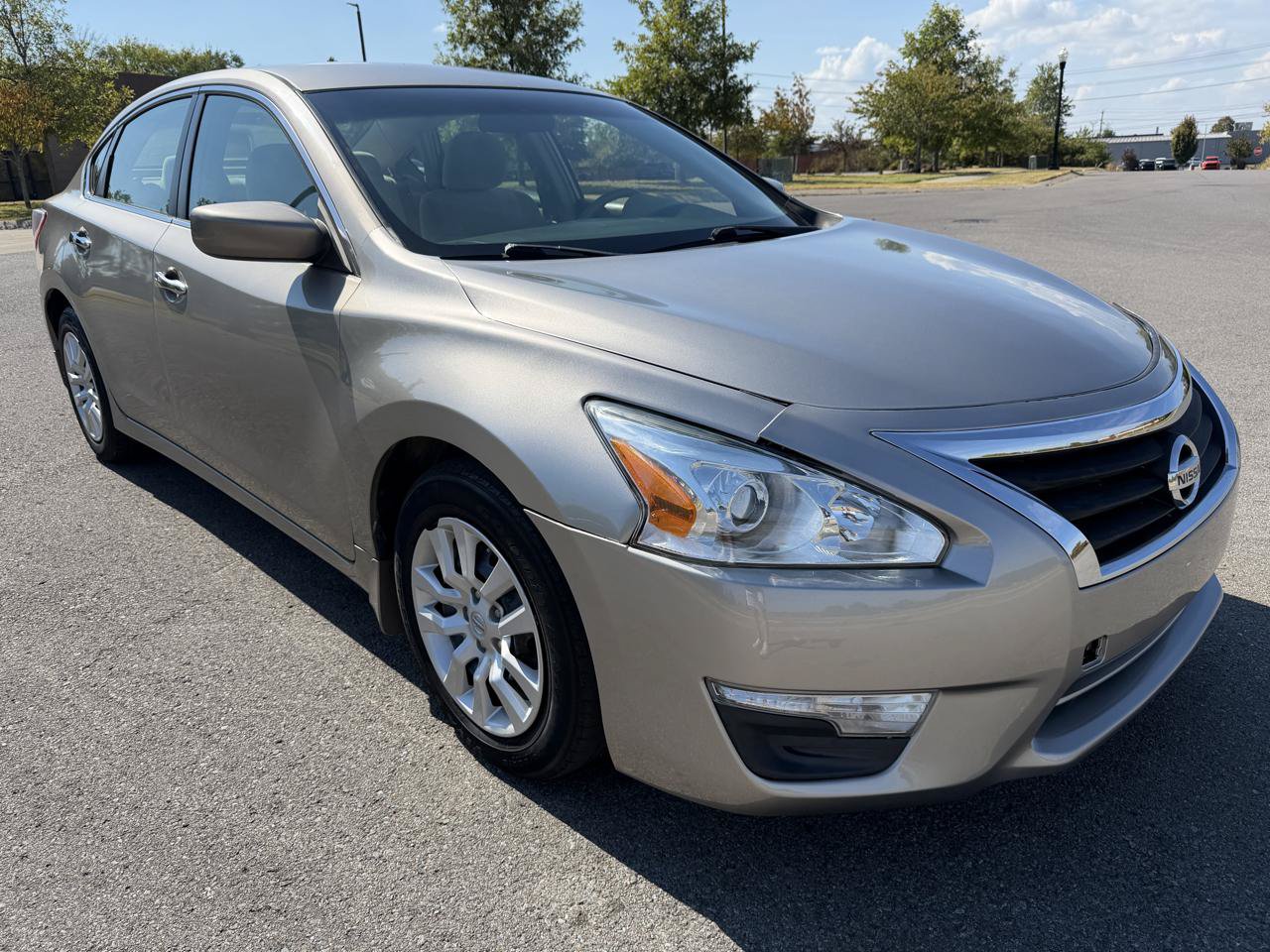 Used 2013 Nissan Altima 2.5 S FWD image 3