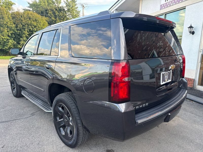 Used 2017 Chevrolet Tahoe Premier AWD/4WD image 7